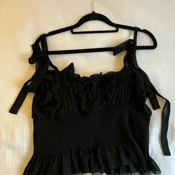Aritzia Wilfred Black Chiffon Toe Shoulder Top - Picture 1 of 7